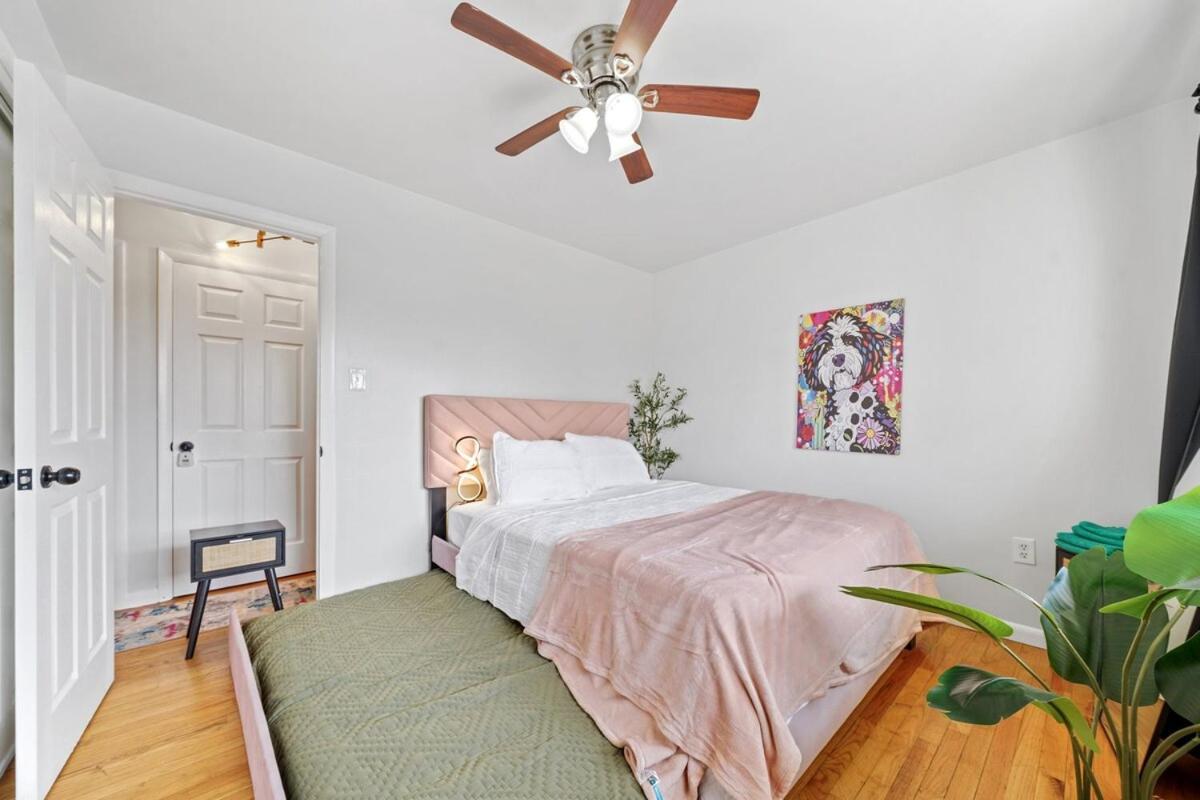 Comfort, Fun, & Charming - 5br Oasis With Pool