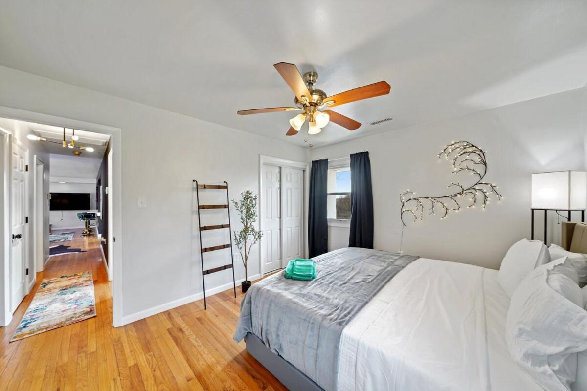 Comfort, Fun, & Charming - 5br Oasis With Pool Apartment Coatesville