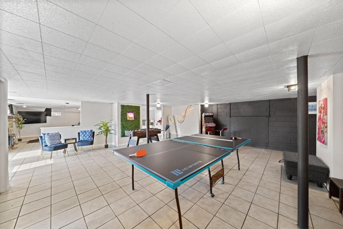 Comfort, Fun, & Charming - 5br Oasis With Pool Coatesville
